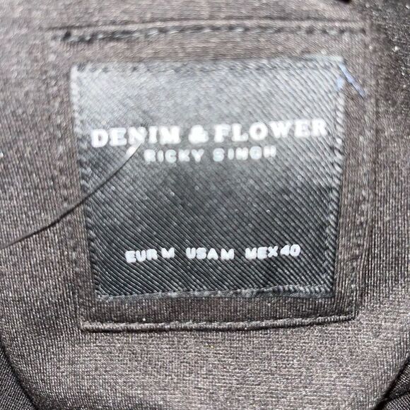 Denim & Flower Ricky Singh black zip up quilted vest NWT medium - Picture 5 of 10